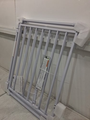 FUZZYNEST EXTRA-WIDE WALK THRU BABY GATE FOR STAIRS WITH AUTO CLOSE - 26.4" - 43" X 29" - WHITE (MODEL: SH21.002G) image 4