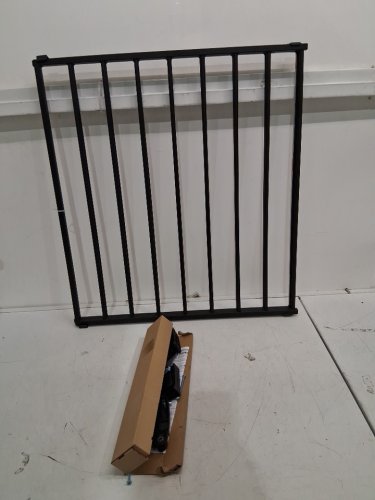 Safety 1st Top of Stairs Expanding Metal Gate - 28" x 27"- 42" - Black (Model: GA090CBLKF2) image 3