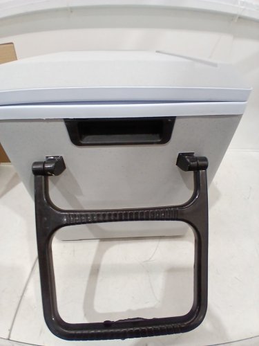 KOOLATRON PORTABLE KOOL WHEELER COOLER - 36QT - LIGHT GREY (MODEL: W75) image 4