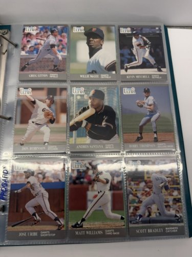 500 APPROX ASSSTD 1991 FLEER BASEBALL MLB CARDS image 14