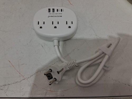 Travel Plug Adapter with USB C and AC outlets - Type F/E Plug types - White (Model: 771-EU) image 3