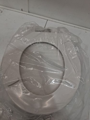 Centoco Round Centocore molded heavy duty Toilet Seat - 17" - white (model: DS700-001) image 4