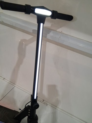 BIIST KIDS 6.5" Foldable Electric Scooter WITH LED LIGHTS - 150W Motor - Black - (Model: BST-S31 BLACK) image 6