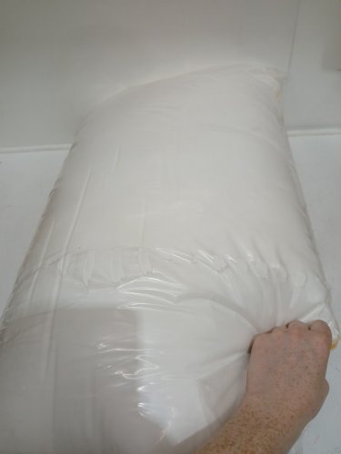ARM & HAMMER SOFT JUST LIKE DOWN SLEEP PILLOW - QUEEN - WHITE/ORANGE image 3