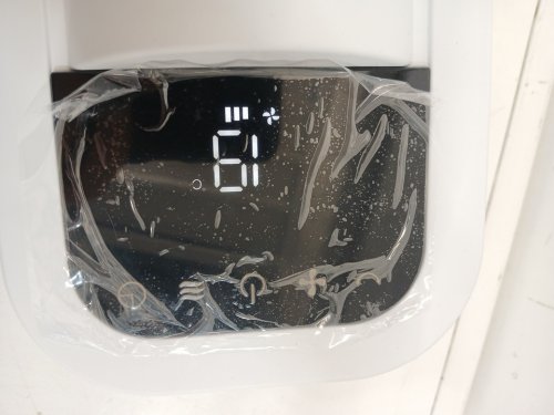 omnibreeze premium Rotating tower fan with wifi CONTROL, 5-SPEEDS, and REMOTE - 38" - white/BLACK (model: 5333021/dc2313r-g) image 3