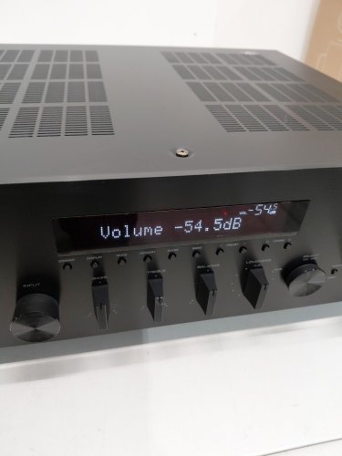 Yamaha R-N600A Network Receiver with bluetooth & wifi image 3