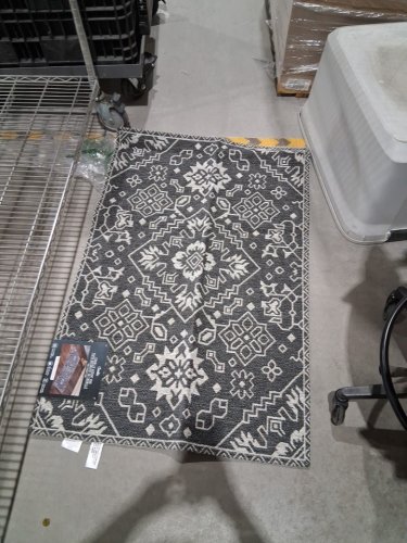 SADIE TOWN & COUNTRY LIVING decorative CHENILLE NON-SLIP low-pile ACCENT area RUG - 2.5FT X 3.75FT - beige (style: 1992776) image 3