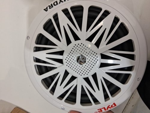 2PK PYLE WATERPROOF DUAL MARINE SPEAKERS - 300W - 8" - WHITE/BLACK (MODEL: PLMR82) image 4