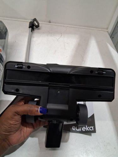 EUREKA HOME 3-IN-1 LIGHTWEIGHT MULTI SURFACE STICK VACUUM CLEANER/HANDHELD VAC - BLAZE BLACK (MODEL: NES212C) image 4