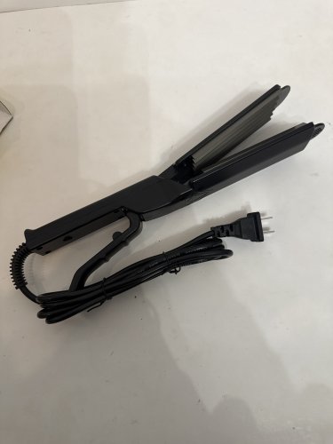 HAIR CRIMPER IRON FOR WAVES, HEATS UP TO 220 - 2" - BLACK image 3