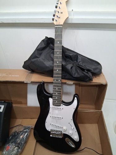 Electric Guitar Beginner Kit with Amplifier for Starters - 39" - black (model: mu10142us) image 5