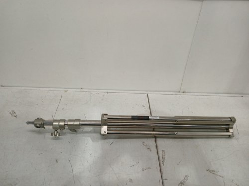 NEEWER heavy duty stainless steel light stand - 1/4" to 3/8" adapter - 7.2ft - Silver (Model: st-220ss) image 2