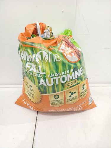 Cavendish Agri 12-0-18 Fall Lawn Fertilizer - 33LB - (MODEL:2054789) image 2