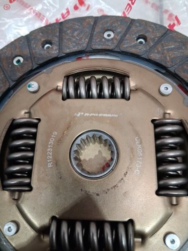 a-premium clutch kit with flywheel - fits select models - steel (model : CLK05173-c / r122313019) image 13