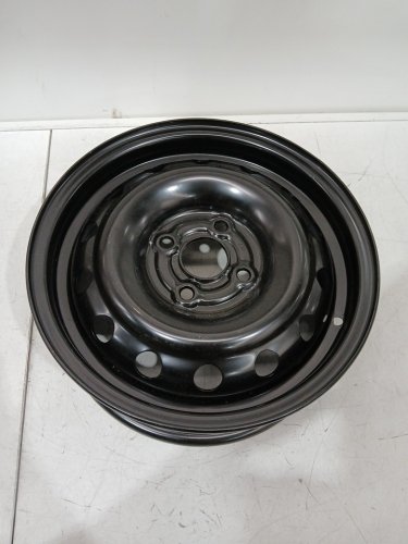 DORMAN 4 Lug 14" steel Wheel - 14" x 5.5" - Black image 4