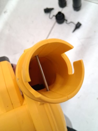 DEWALT 20V MAX Compact Blower *Tool Only* - YELLOW (MODEL: DCE100) image 6