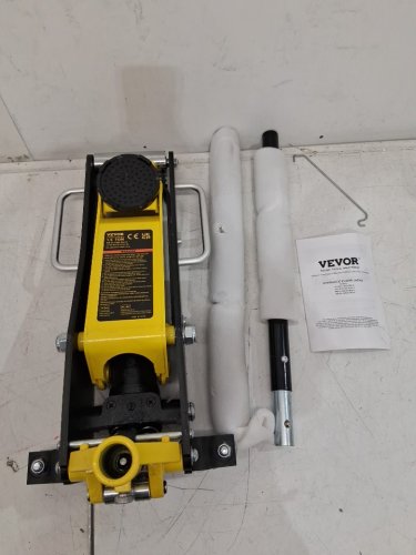 LOW-PROFILE HYDRAULIC FLOOR JACK WITH DUAL PISTONS - 1.5-TON CAPACITY - YELLOW/BLACK (MODEL: WD-B-01500-B00-0) image 3