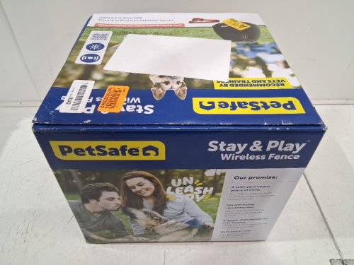 PetSafe Stay + Play Wireless Fence, Covers up to 3/4 Acre, for Dogs and Cats over 2.3 kg, Waterproof and Rechargeable, with Tone and Static Stimulation (model: PIF00-13663) image 2