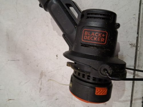 BLACK+DECKER STRING TRIMMER/EDGER - 20V 10" - BLACK/ORANGE (MODEL: LST201) image 4