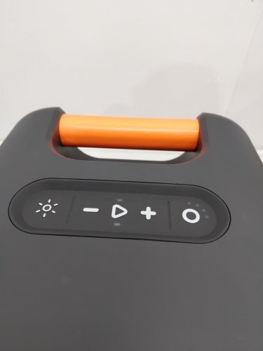 SKULLCANDY STOMP XL WIRELESS BLUETOOTH PARTY SPEAKER - INTEGRATED CARRY HANDLE​, IPX5 WATER RESISTANCE, 12-HOUR BATTERY LIFE - BLACK ORANGE (MODEL:2SKSK1851/4449801) image 3