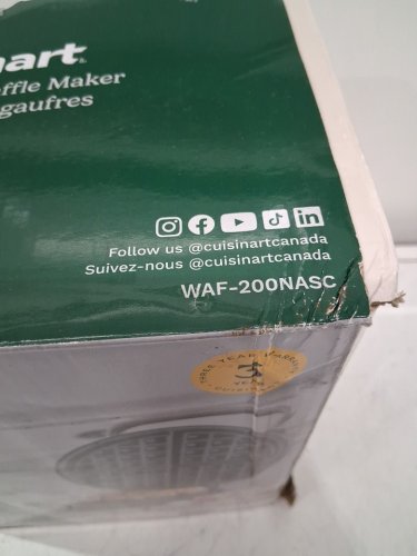 CUISINART ELECTRIC BELGIAN WAFFLE MAKER - STAINLESS STEEL (MODEL: WAF-200C) image 3