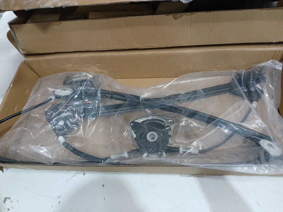 Power Window Regulator Replacements - driver and passenger side - for 1999-2004 PORSCHE 911 BOXSTER / 1999-2005 PORSCHE 911 (model:150140 / 150141 ) image 4
