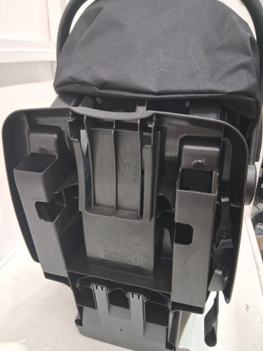 GRACO SNUGRIDE 35 LITE LX INFANT CAR SEAT - 35LB MAX- BLACK/GREY (MODEL: 2143034) image 7