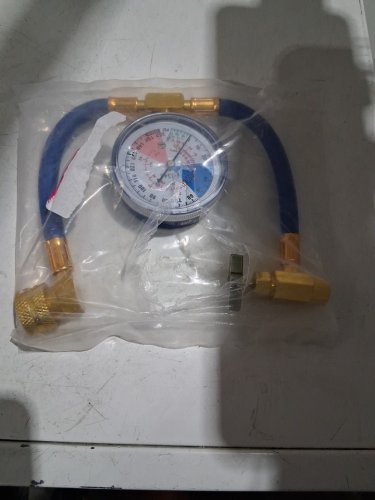 R134a AC refrigerant recharge hose kit with a built-in low-pressure measurement gauge image 2