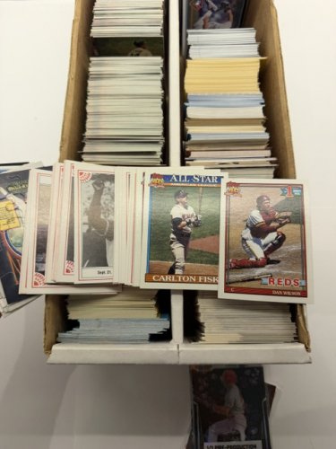 APPROX 1800+ ASSTD BASEBALL CARDS image 10