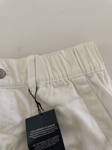 WOMEN'S GAP TWILL SHORTS - MEDIUM - WHITE (STYLE: 1956001) image 2