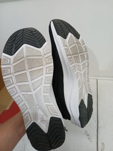 men's Puma Running Shoe - size 12 - black (style: 1976412) image 3