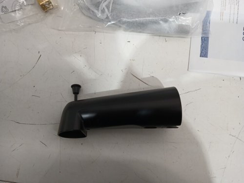 Moen single handle magnetic shower head and bath tub faucet - matte black image 4