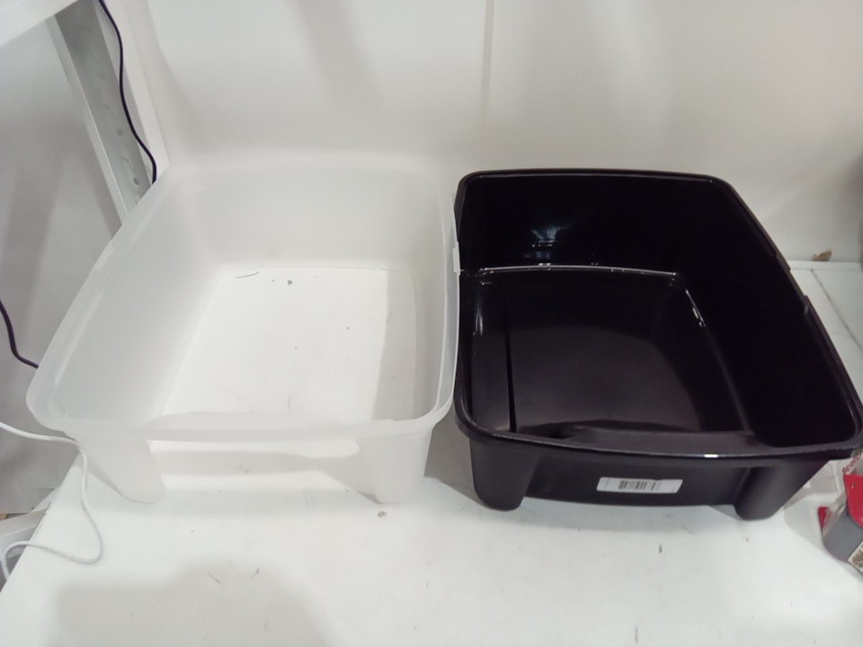 OPEN TOP CAT LITTER BOX WITH SHIELD … King of the North Auction