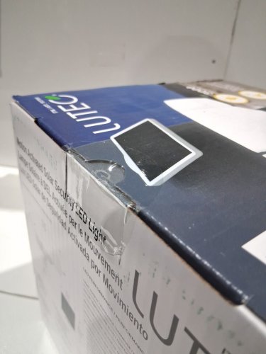 LUTEC MOTION ACTIVATED SOLAR SECURITY LED FLOOD LIGHT - 5000K - 3000LM - WHITE (MODEL: 1937995) image 3