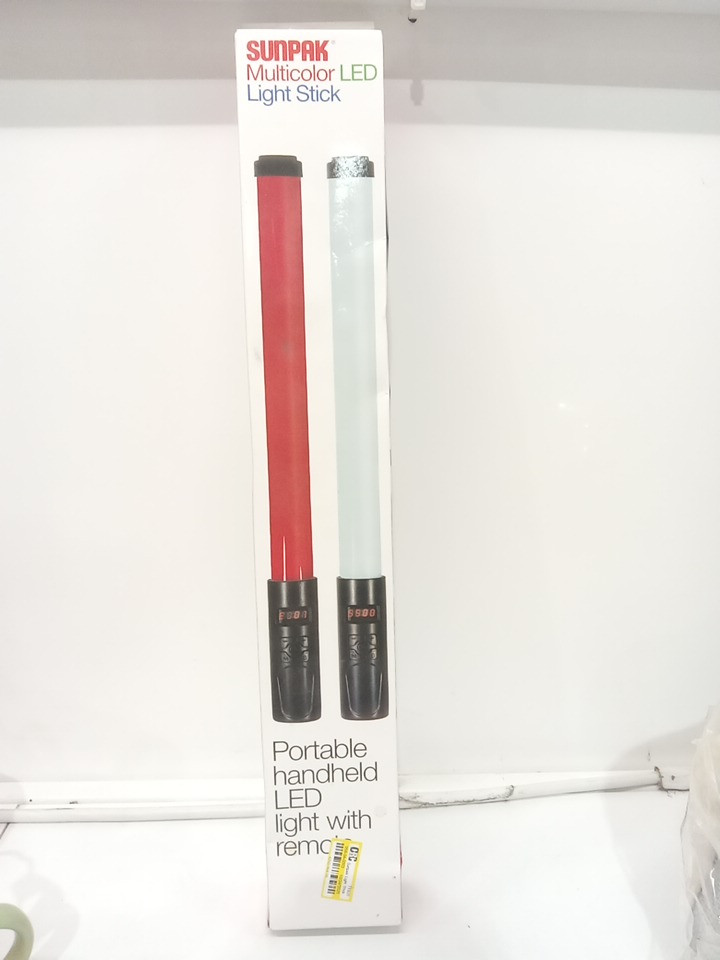 SUNPAK portable MULTICOLOR RGB LED LIGHT STICK WITH REMOTE CONTROL & 13 modes - 18" - 3200k TO 5500k image 2