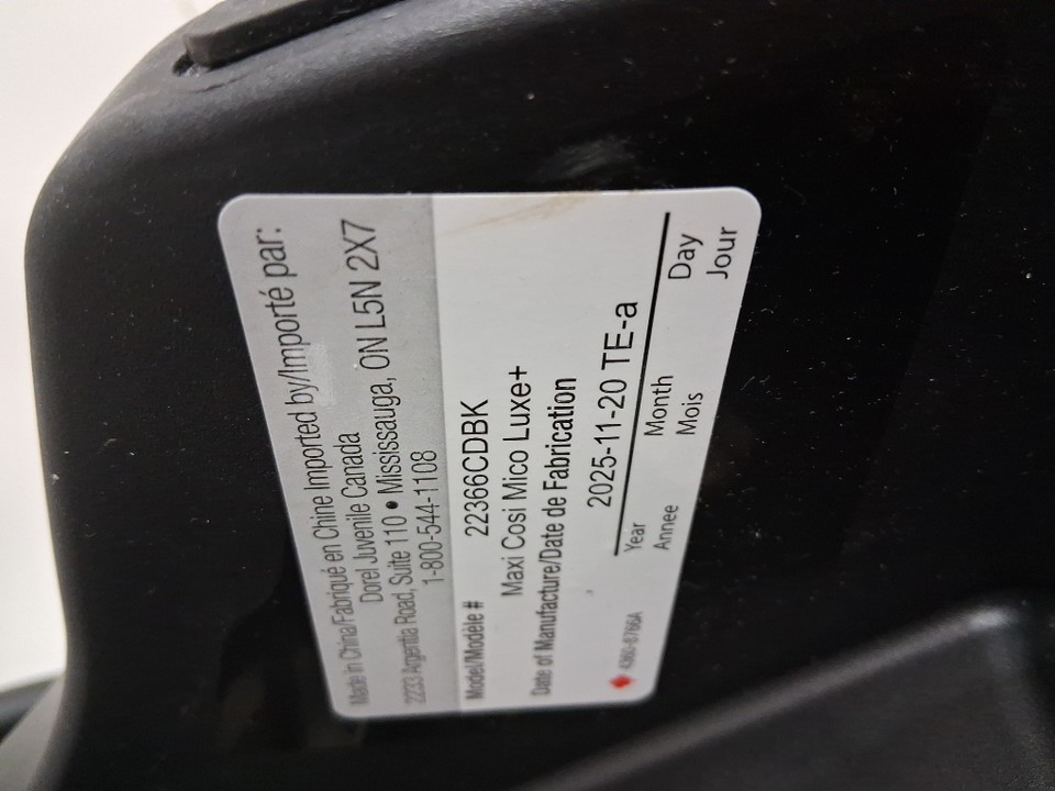 Maxi-Cosi Mico Luxe+ Infant Car Seat, Lightweight, Easy Install with MaxiLock - 30LB max - black (model: 22366cdbk) image 6