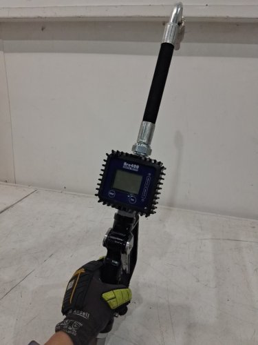 walfront Digital Fuel Transfer Pump with Flow Meter Oil Dispensing System - 1-35L/MINUTE - black image 5