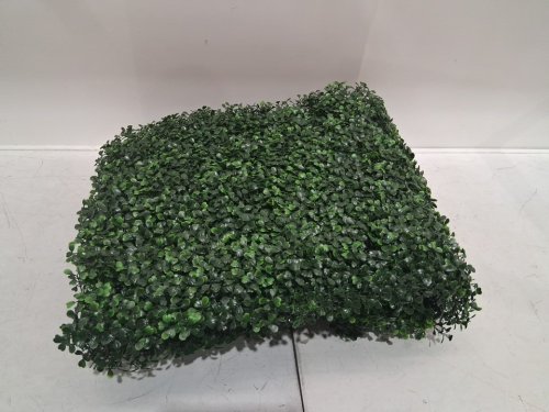 GOLDEN SELECT ARTIFICIAL BOXWOOD HEDGE PRIVACY IVY PANEL WITH 100 LED LIGHTS - 38" X 38" (3.2FT) - 10.7 SQ. FT COVERAGE - GREEN (MODEL:boxwood400) image 3
