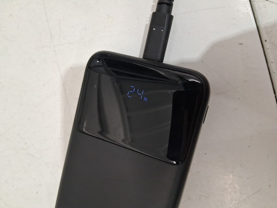 SAIKATI Portable Power Bank Charger with 2 Built-in Output Cables - 40000mah - 22.5w charging - black (MODEL:k110) image 5