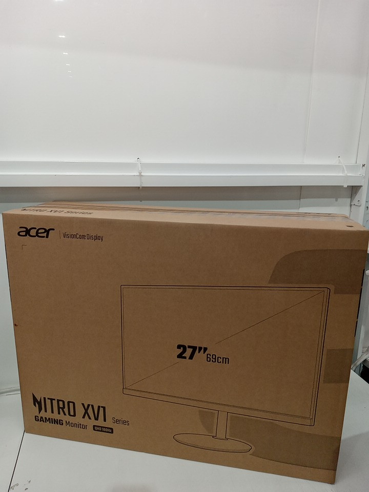 Acer Nitro XV1 Widescreen IPS Gaming Display monitor with AMD FreeSync & 2 speakers - 27" - 180Hz - 1ms - WQHD 1440 - black (Model: XV271U M3BMIIPRX) image 2
