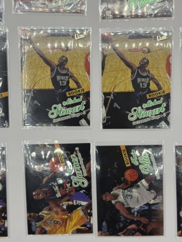 28 ASSTD ROOKIE CARDS FLEER 1998 ULTRA NBA BASKETBALL CARDS image 4