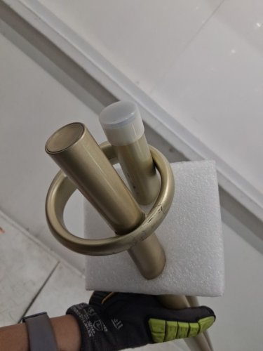 umbra ringlet curtain rod - 42" to 120" - gold - (model:1019044-038) image 5