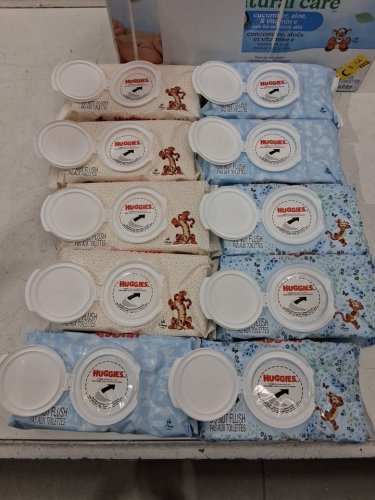 560PK HUGGIES NATRUAL CARE SENSITIVE AND FRAGRANCE FREE WIPES image 3