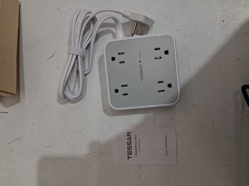 TESSAN FLAT PLUG POWER BAR, 8 MULTI OUTLETS AND 4 USB (2 USB C) - 5FT - WHITE (MODEL:TS-PS05US01) image 4