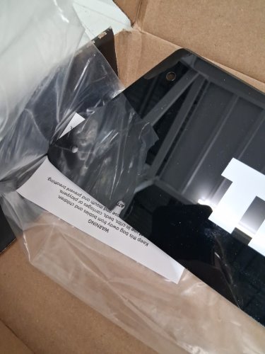 THULE AIRSCREEN XT L - WIND FAIRING KIT THAT REDIRECTS AIRFLOW OVER ROOF RACK - 44" - BLACK - (MODEL: 870202) image 9
