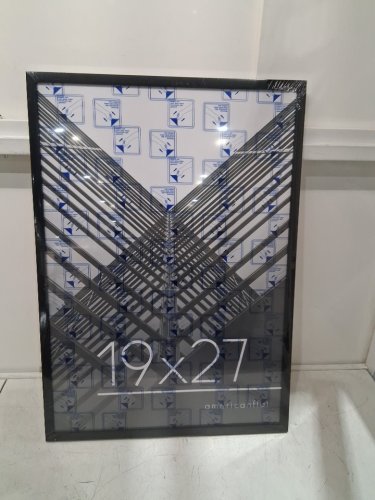 AMERICANFLAT POSTER FRAME WITH POLISHED PLEXIGLASS - 19" X 27" - BLACK image 3