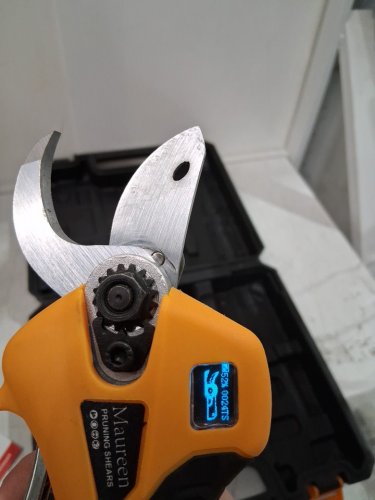 cordless Electric Brushless Motor Pruning Shears with LED and  battery - 2" - 20v - yellow image 4