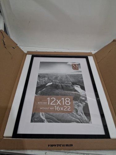 MCS FOUNDRY MATTED PICTURE FRAME - 12" x 18" - BLACK image 3