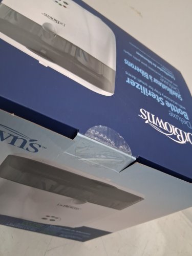 DR BROWN'S NATURAL FLOW DELUXE BOTTLE STERILIZER ELECTRIC STEAM SYSTEM - STERILIZES 6 BOTTLES AT ONCE - white (model: AC045) image 4