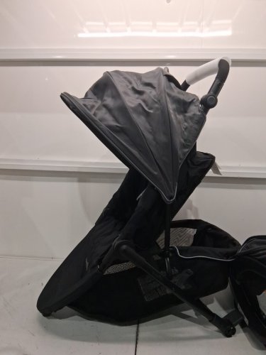 Evenflo Folio 3 Wheel Jogging Travel System Stroller + Infant Car Seat - Avenue Grey (Model: TS800112205C) image 9